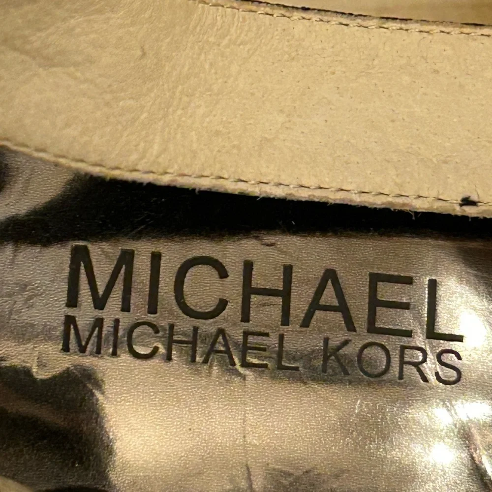 MICHAEL Michael Kors Evie platform sandals in black glitter. - Picture 9 of 11